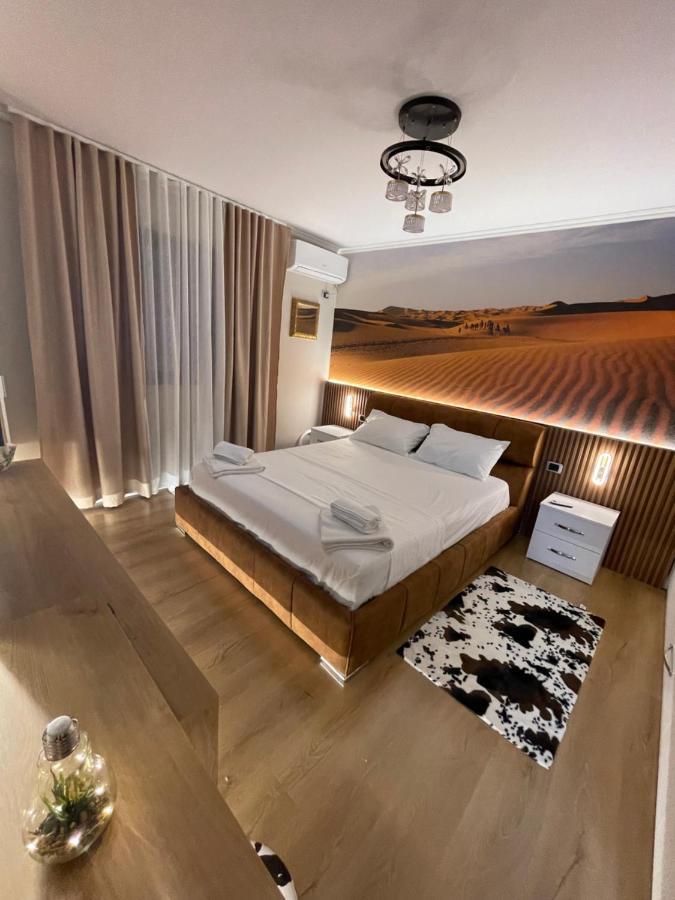 Superior 2Br Apartment ティラナ エクステリア 写真